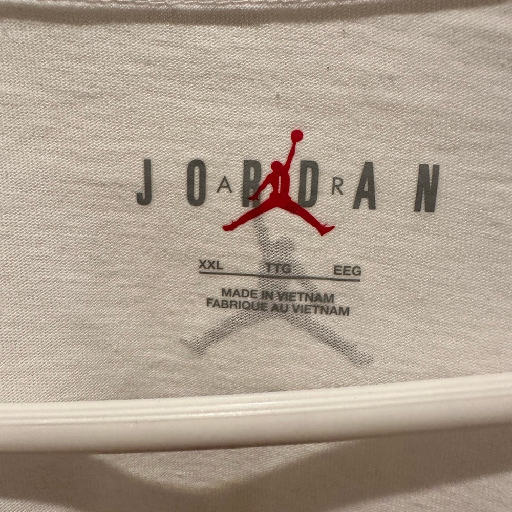 Jordan Stack Short Sleeve Graphic T-Shirt White XXL - Picture 4 of 8